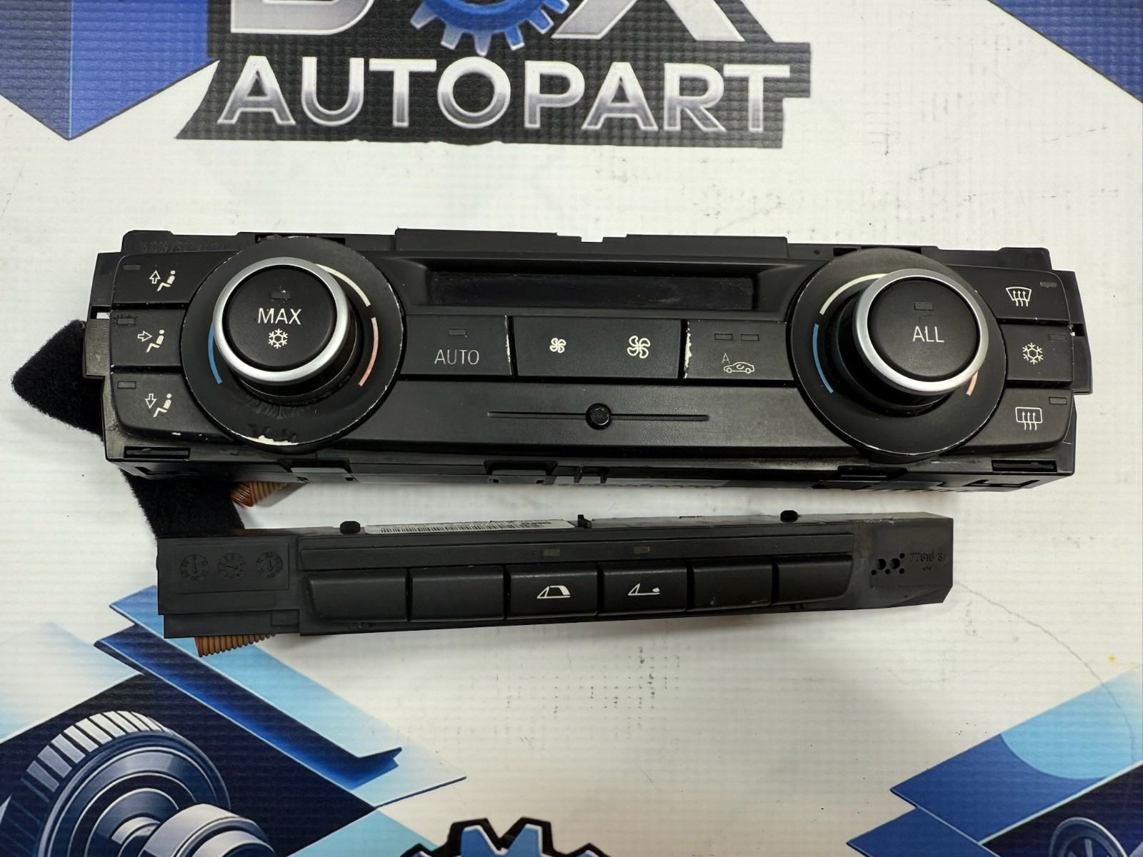 10 2010 BMW 128i A/C Heat Temperature Climate Control Switch OEM