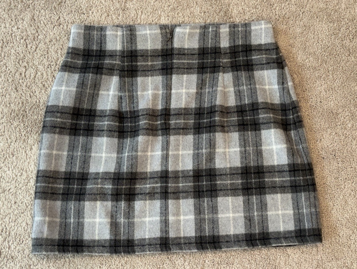 Primark Cares Grey Black Plaid Skirt Sz 8 image 2