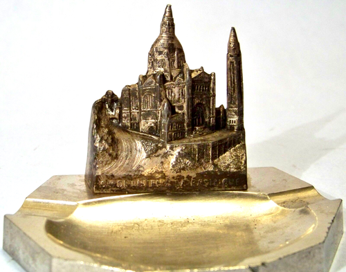 CENICERO CATEDRAL EDIFICIO METAL RECUERDO VINTAGE BASÍLICA LISIEUX FRANCIA - Imagen 1 de 9