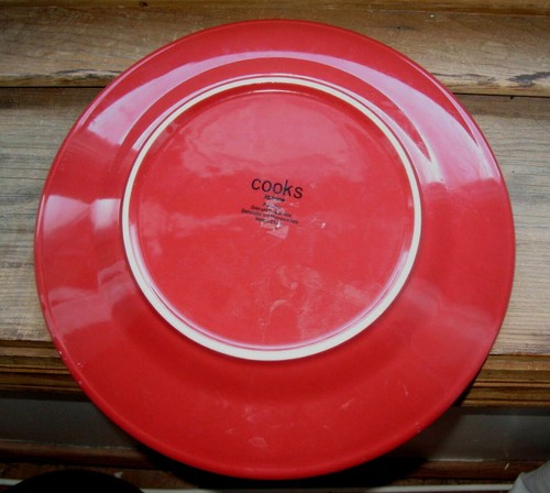 COOKS JCP JC PENNEY HOME Collection DINNER PLATE 11-1/8" x1" RED SO8 - Picture 2 of 2