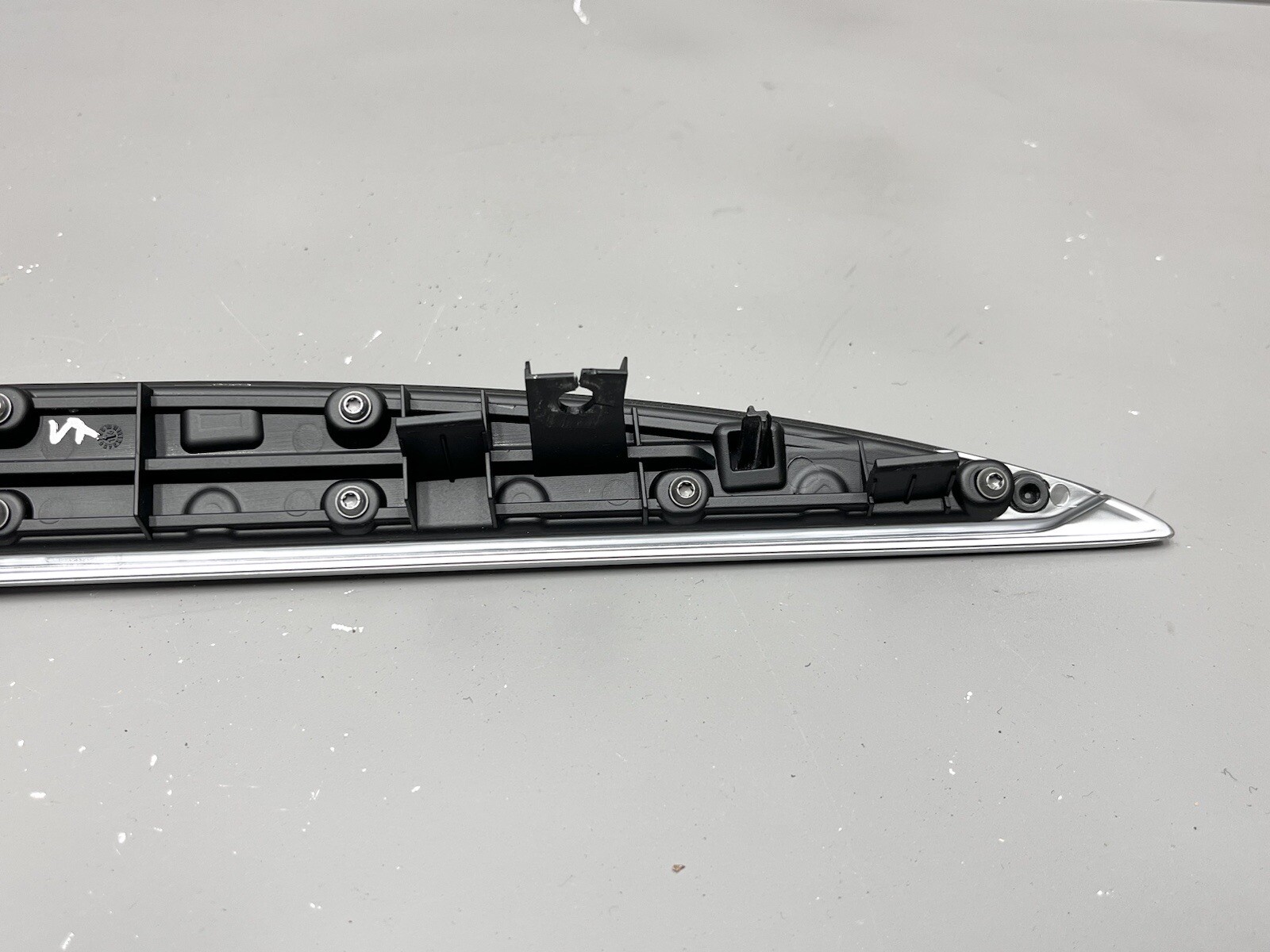 ⭐️2017-2020 MASERATI LEVANTE DASH RIGHT BEZEL MOLDING AC AIR VENT GRILLE OEM