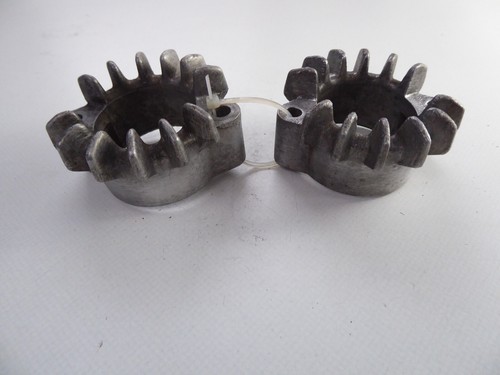 HONDA CB 450 N PC14 Auspuffkrümer Halter Krümmer Halterung