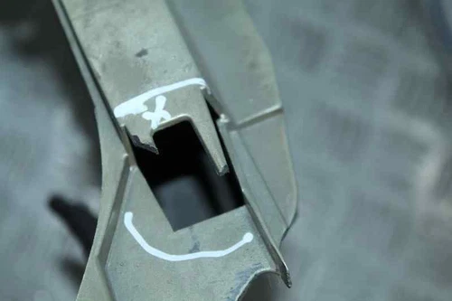 Panneau Frontal pour FORD MONDEO BERLINA (CA2) Ghia 170665 - Imagen 3 de 6