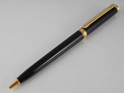montblanc noblesse oblige ボールペン Montblanc Noblesse Oblige Ballpoint Pen - Black with Gold Trim