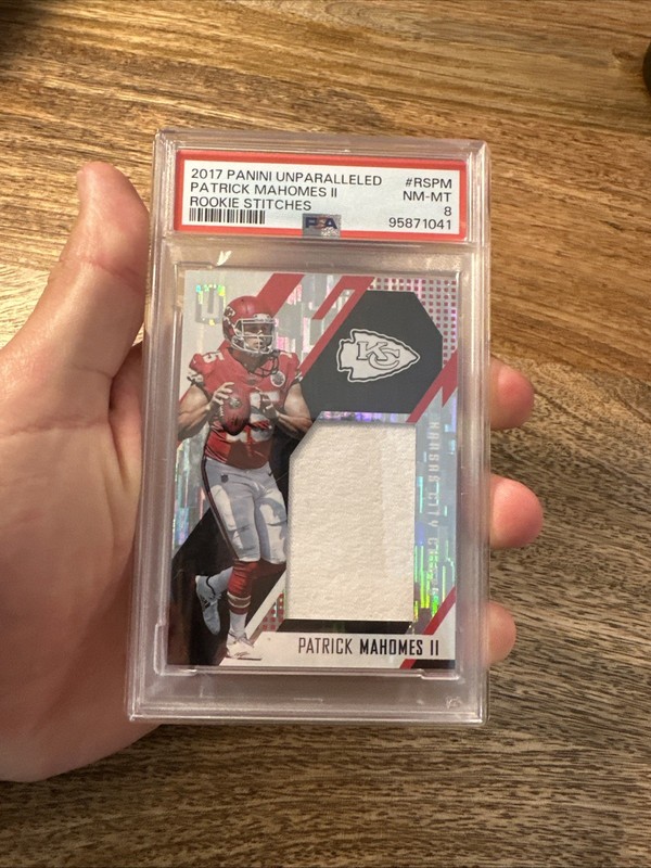 2017 Panini Unparalleled Patrick Mahomes Rookie Stitches Psa 8 /199