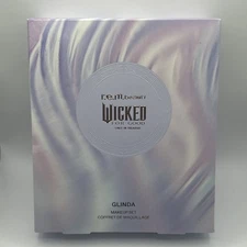 r.e.m. beauty x Wicked: For Good Glinda Makeup Set  Limited Edition