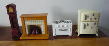 SYLVANIAN FAMILIES - FRIDGE, COOKER, FIREPLACE  GRANDFATHER CLOCK