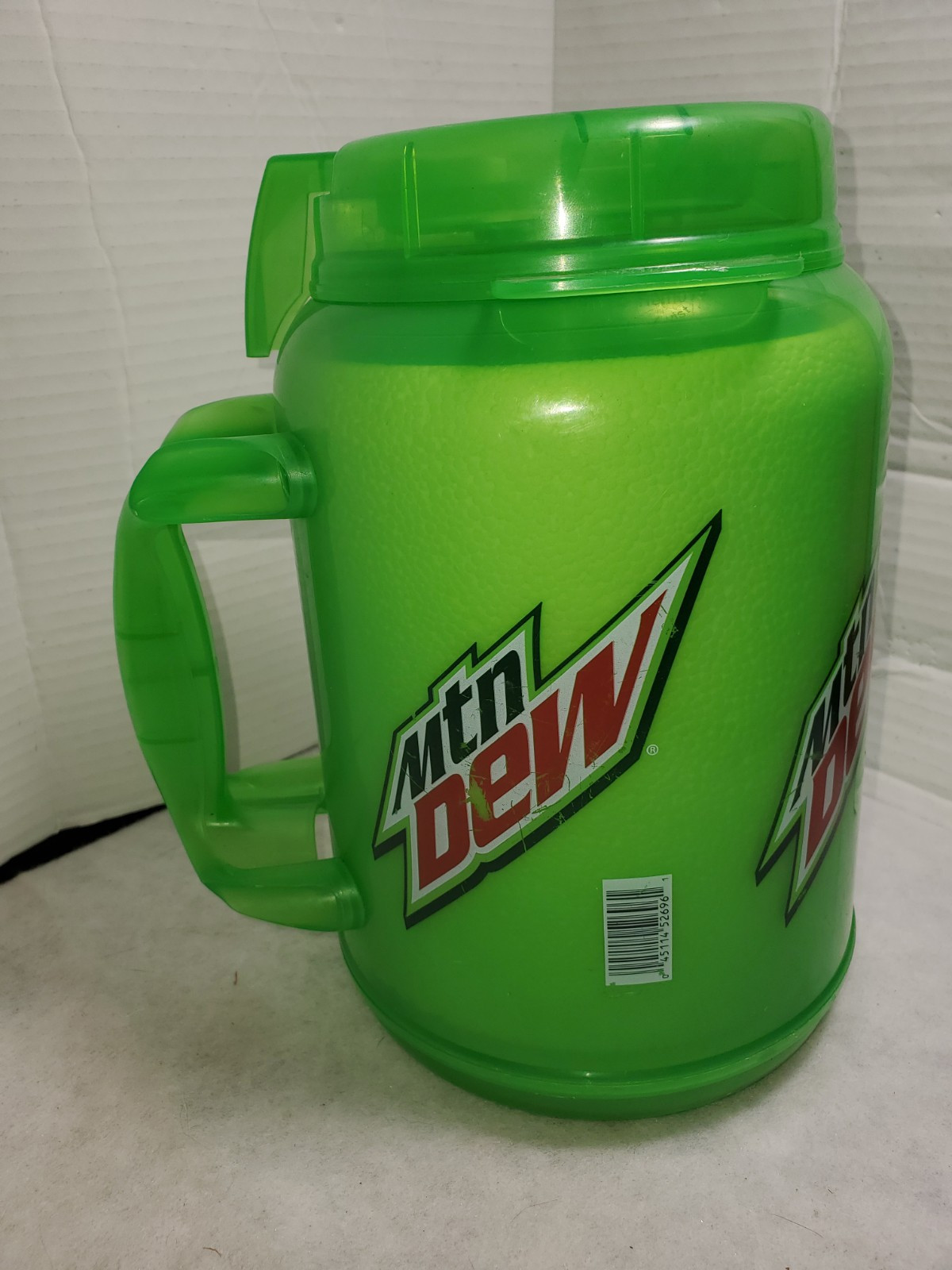 Mtn Dew Neon Green Whirley Drinks Insulated 64 oz Jumbo Jug Travel Mug