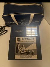 GAF View-Master 30-Watt Standard Projector Slide Viewer with Carry Case Vintage