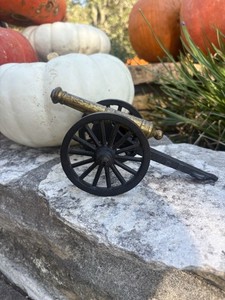 CIVIL WAR FIELD CANNON, 1/8th Brass IRON Excellent 8 1:2” Made In USA