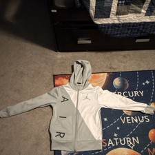 Jordan Therma-Fit Boys Full Zip Fleece Hoodie Gray White Size S 128-140cm