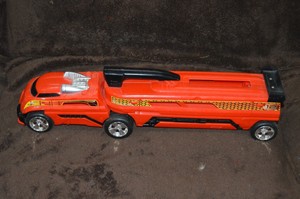 hot wheels car carriers