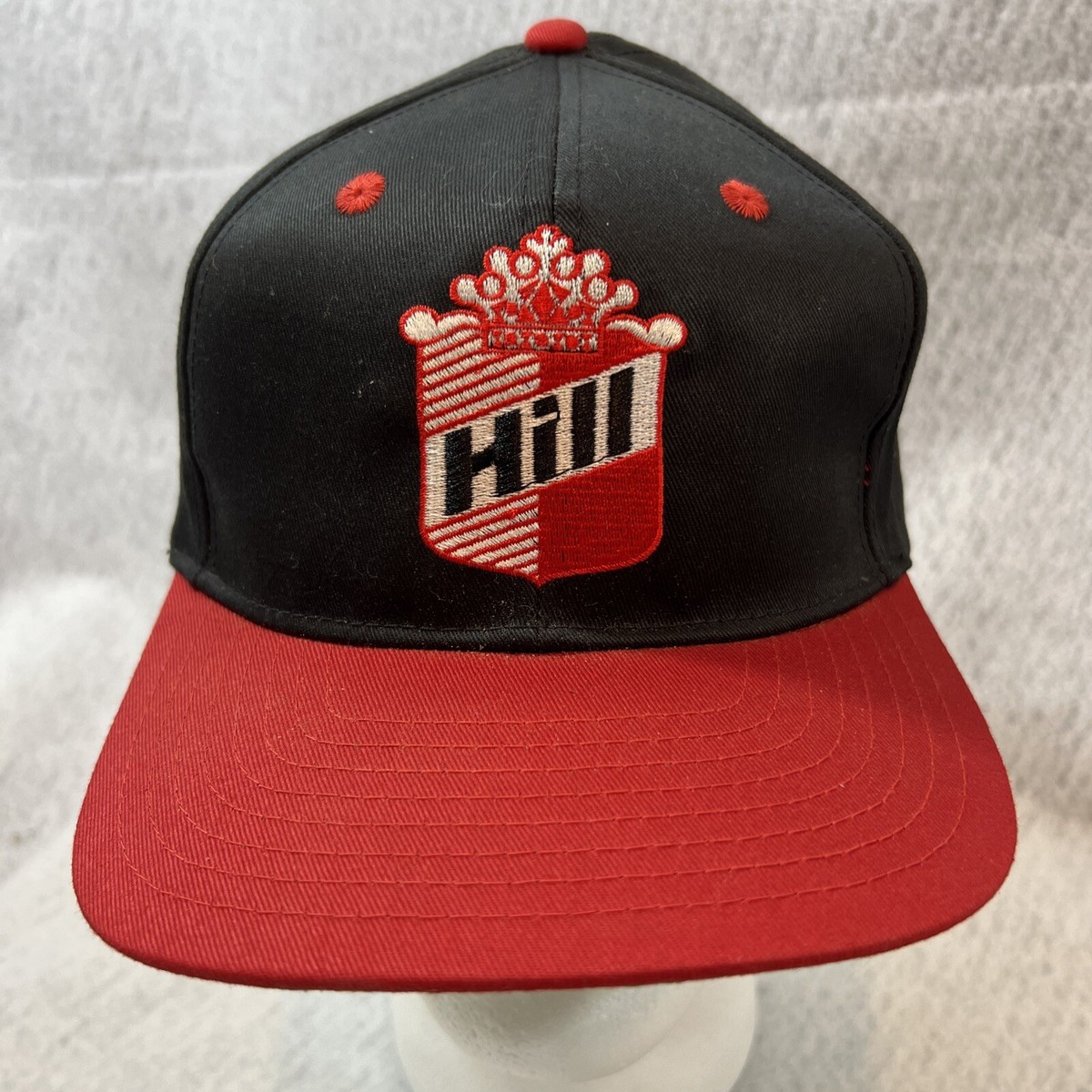 Hill Manufacturing Co hat cap black red snap back vintage Lion