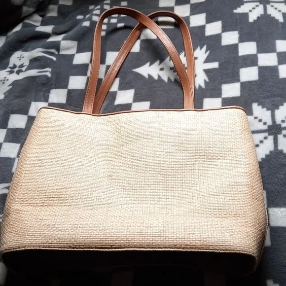 Fossil Vintage Straw Basket Weave Floral Beaded Shoulder Tote Handbag No 75082 - Image 2 of 4