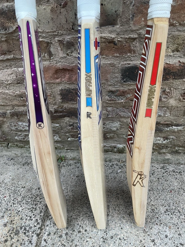 A Kornucopia of Kippax Cricket Bats - Image 4 of 4
