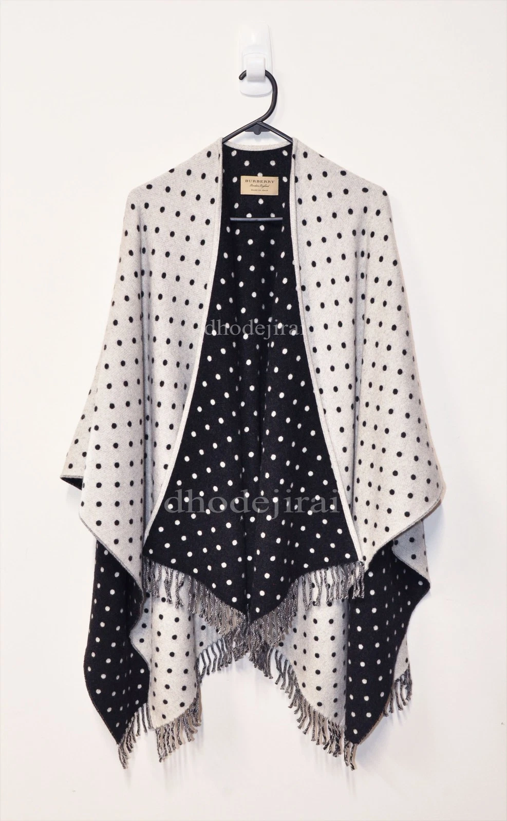 Burberry — $1650 Authentic BNWOT BURBERRY Polka Dot Mens/Womens Poncho/Cape Pale Grey/Black