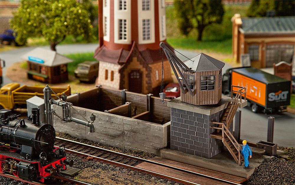 Faller 120128 Spur H0 - kleines Bahnbetriebswerk NEU und OVP