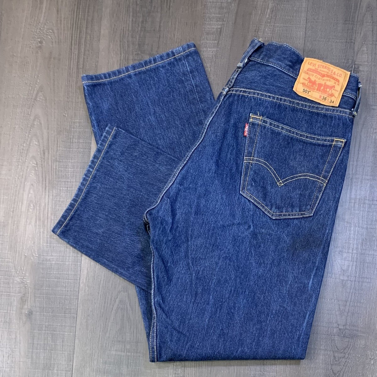 Levis 501xx Red Tab 501 34x31 Med Wash Cotton Denim Blue Jeans
