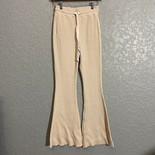 American Eagle Waffle Super High-Waisted Flare Pant - Picture 3 of 9