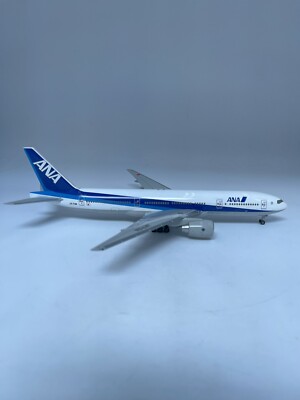 ANA Official Precision Models Boeing 777-200 N#JA713A 1:200 Scale 
