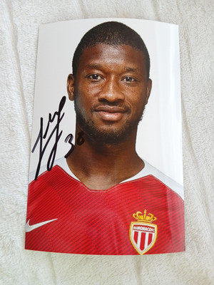 Signiertes Foto Almamy Toure AS Monaco NEU (2)