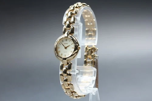 Vtg 1992 N MINT Seiko Tisse 1F20-0J90 Gold Roman Qz Ladies Bracelet Watch JAPA