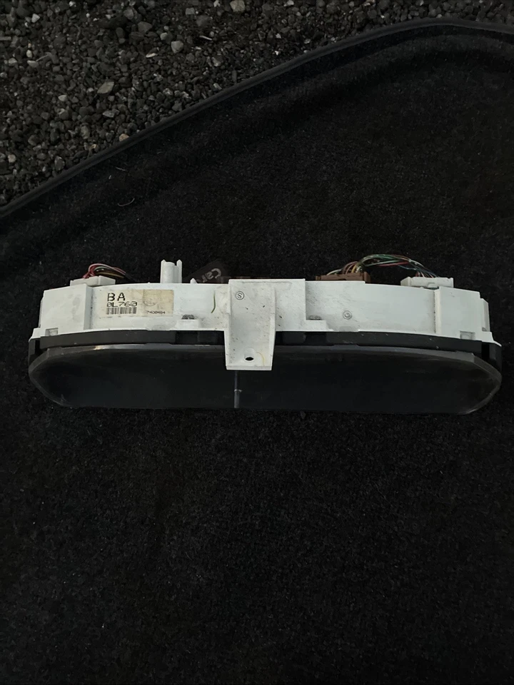 Cuadro de instrumentos Nissan Sentra 95-99 medidores velocímetro 196k montaje limpio Foto 2 de 4