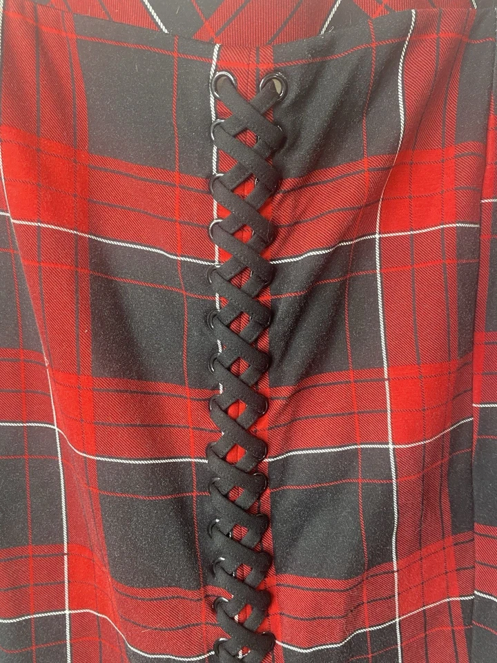 Torrid Womens Corset Skirt Size 3 Skater Girl Gothic Chic Punk Edgy Emo Witchy - Image 2 of 4