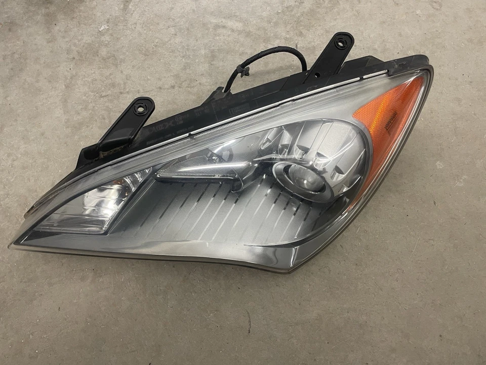 Faro cupé Hyundai Genesis 2010-2012 conductor izquierdo HID xenón completo OEM Foto 2 de 4