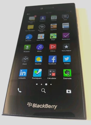 BlackBerry Leap 5" Smartphone - 8MP Camera, 16GB Storage, 2GB RAM, Vodafone - Image 1 of 4