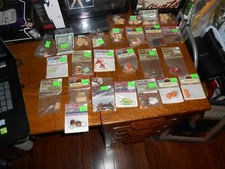 DARICE DOLLHOUSE MINIATURES LOT OF 26 CRAFTWOOD/PLASTIC GREAT DETAIL B/NEW FR SH