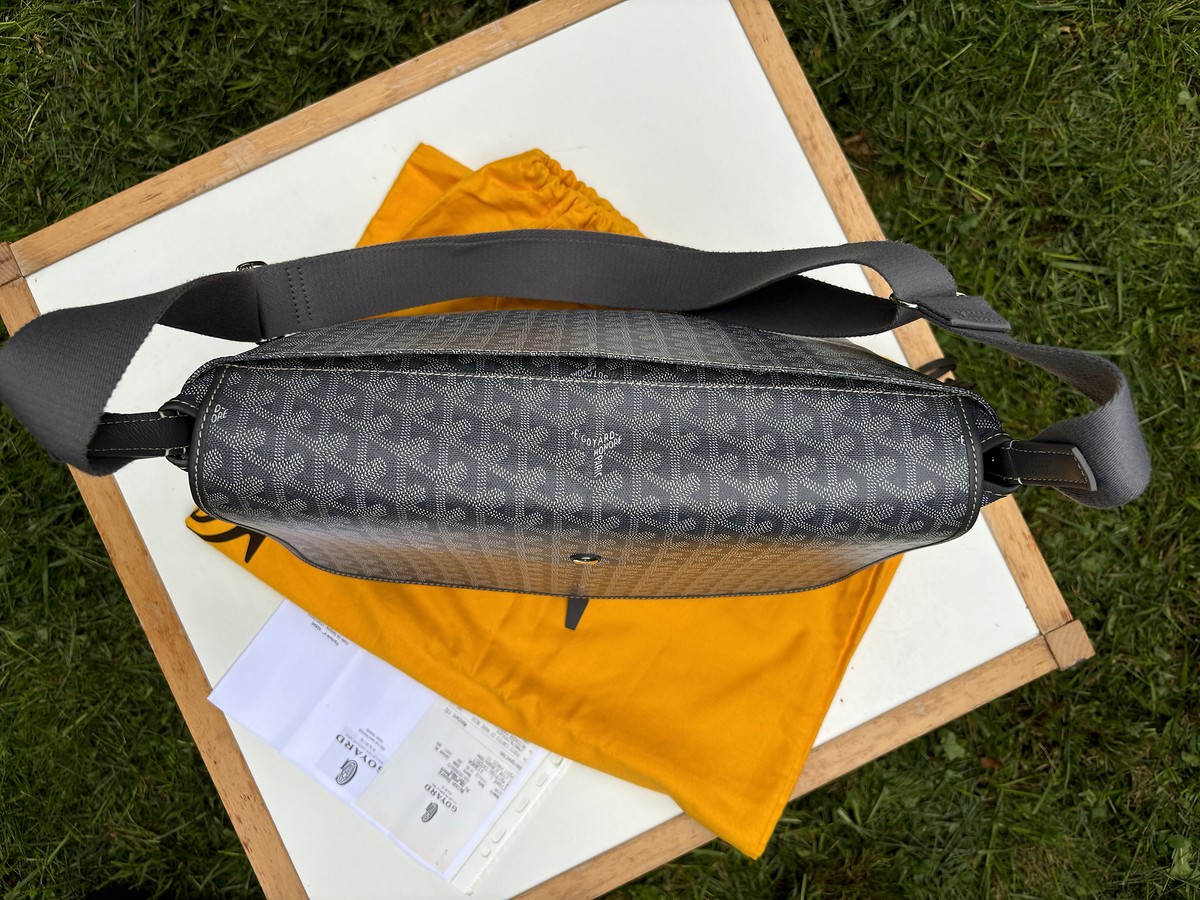 Goyard messenger capétien MM | eBay