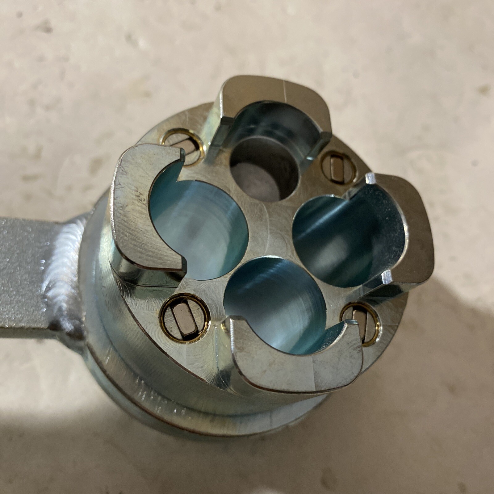 MERCEDES OM654/ 656 UTENSILE CONTROSUPPORTO L