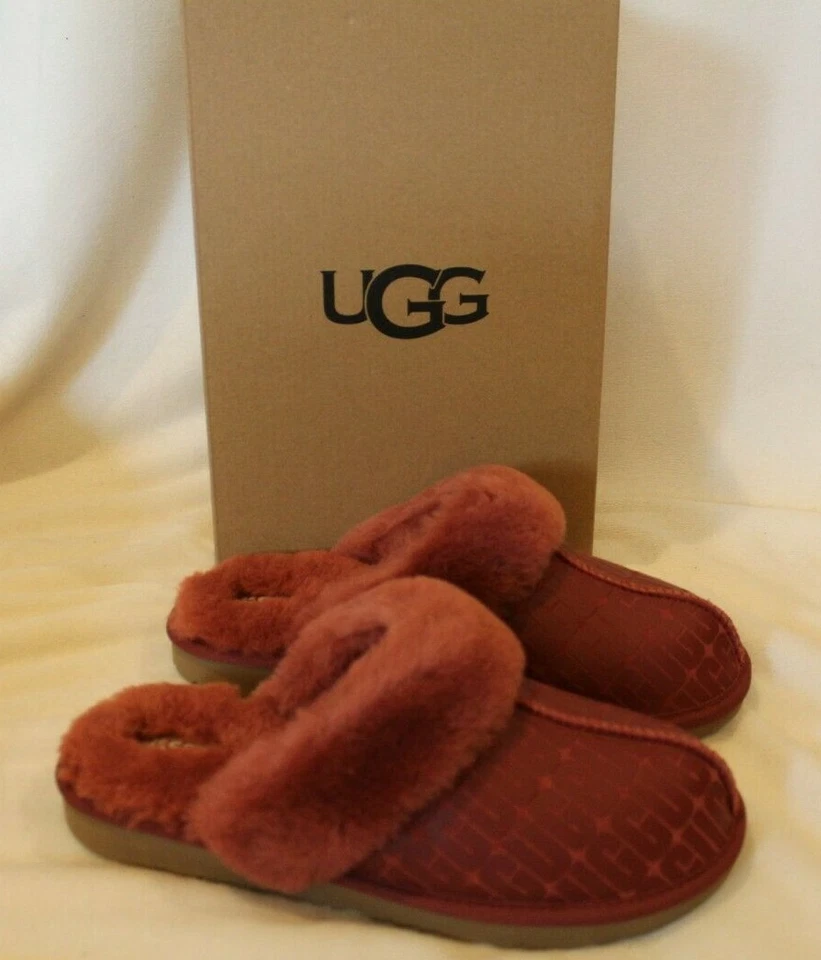 NIB UGG Metallic Cozy Shearling Logo Slippers YOUTH 5 FITS WOMENS 6.5-7 Redwood - Image 4 of 4