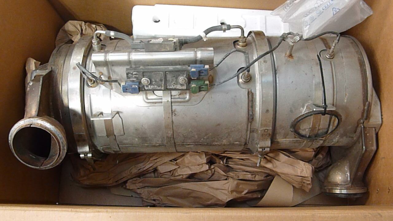 komatsu 35137185367 (Dpf) diesel particulate filter,doc servicing 