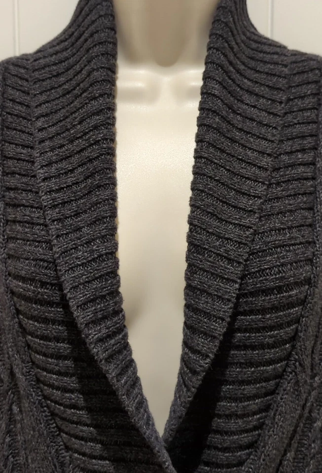 Cárdigan de punto gris sin mangas talla M American Living para dama Foto 4 de 4