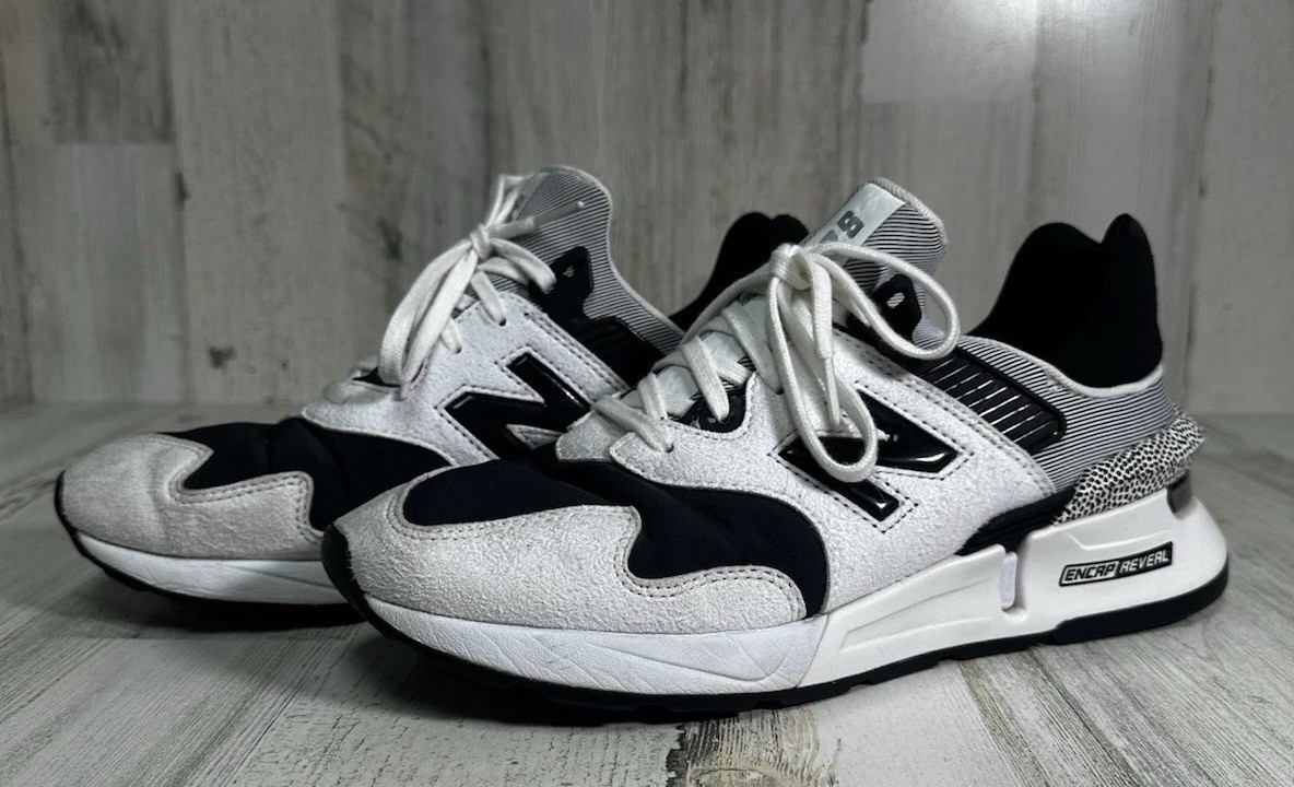 New Balance Women's 997 Sport Encap Reveal Black & White