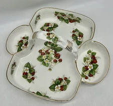 Hammersley Strawberry Ripe Basket 12" Bone China - England