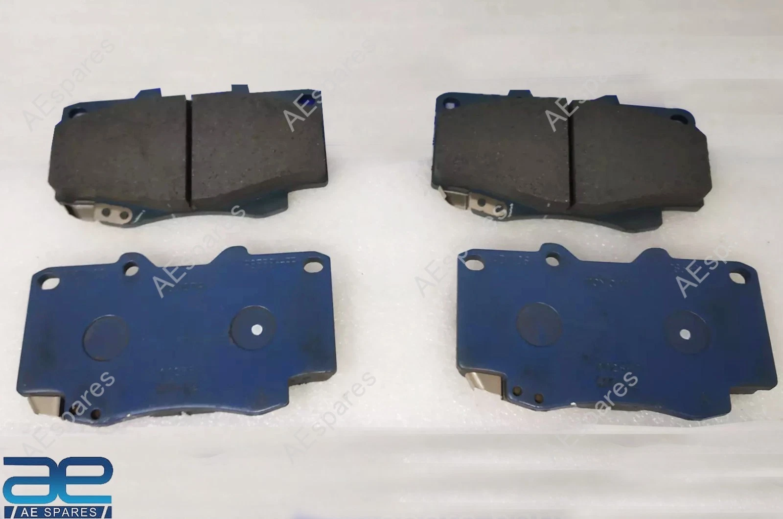 Front Brake Pad Kit for Toyota Fortuner 2009-2011 Hilux 2005-2011 04465-0K020