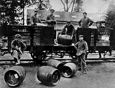 Preparations for the Emperor's birthday party German soldiers unlo- Old Photo