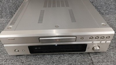 Denon DVD-3930 Universal DVD/SACD Player HDMI Optical Coax Remote