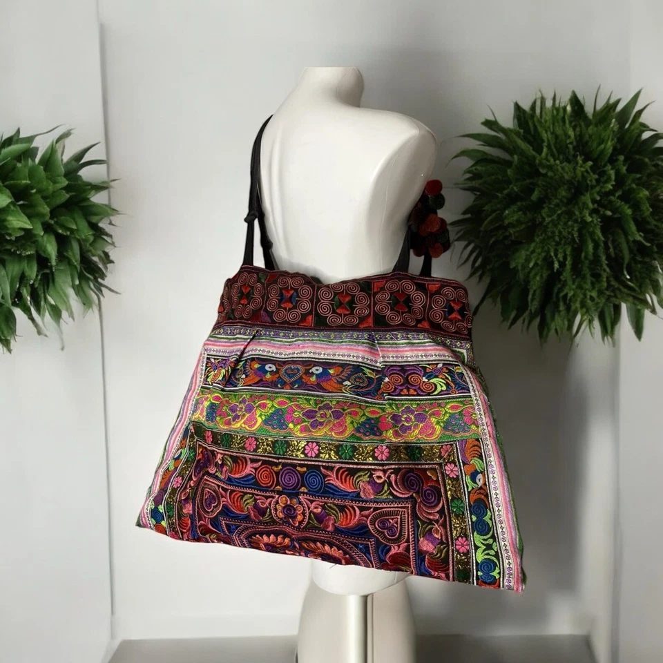 Bolso de Mano Grande Étnico Bordado Thai Hmong Hecho a Mano Tailandia Boho Foto 4 de 4