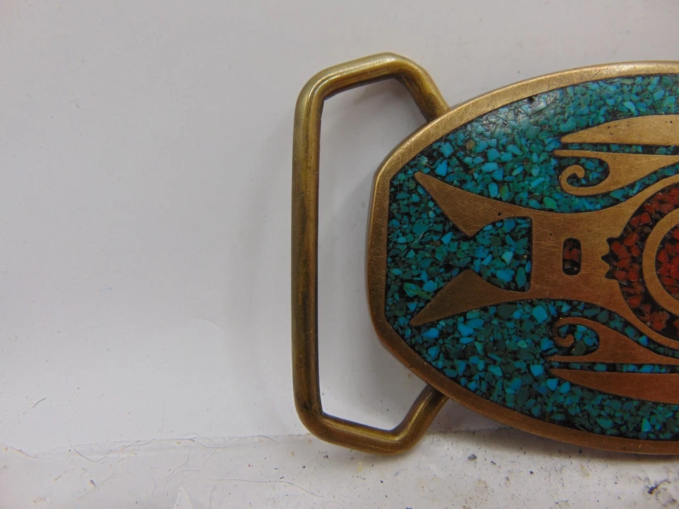 Hebilla de cinturón de latón macizo BTS estilo rojo y turquesa con incrustación de piedra vintage HECHA EN EE. UU. Foto 3 de 4