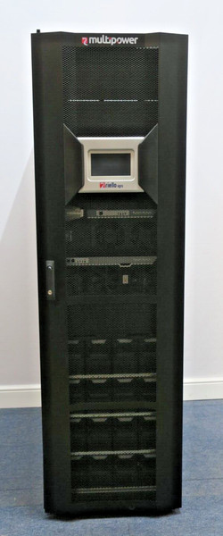 UPS de respaldo Riello MultiPower Combo CMD MPW 130 CBC A0 42kVA 42kW 3Ph 3W+N+PE
