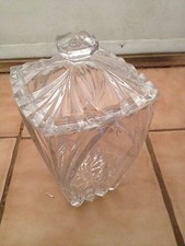 Pot rectangulaire recouvert de verre (Mikasa ?)