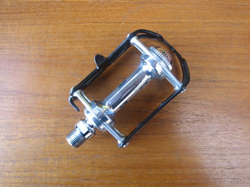 Very Good Cond. Campagnolo Superleggeri Record Quill Steel Spindle Left Pedal - Picture 4 of 10