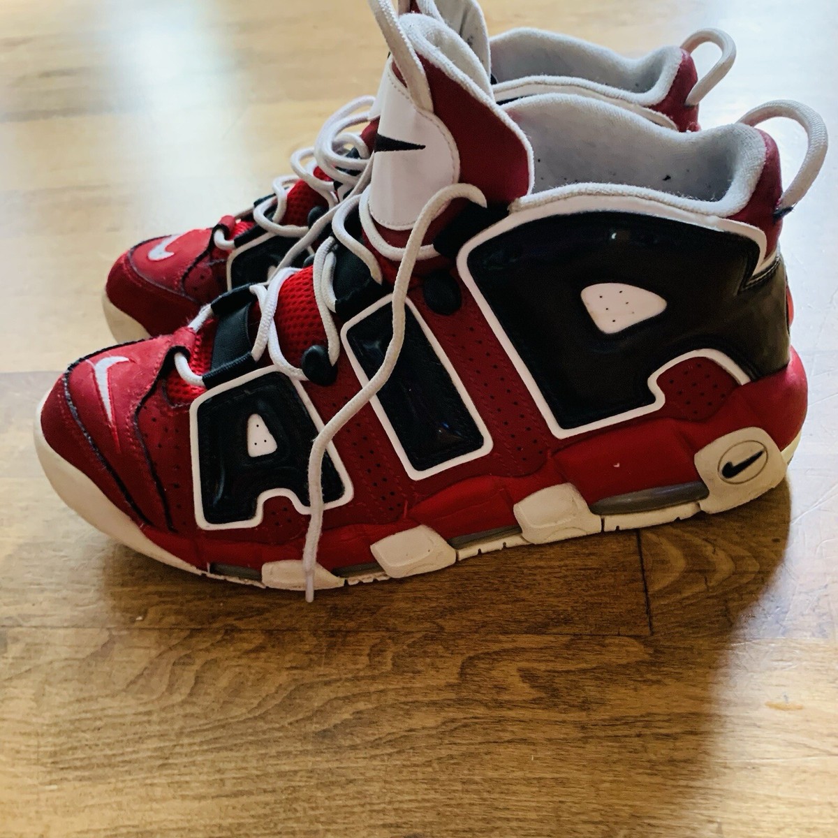 NIKE AIR MORE UPTEMPO 96 モアテン ナイキ レッド 921948-600 921948-600 Nike Air More Uptempo 96 Bulls Hoops Pack Varsity