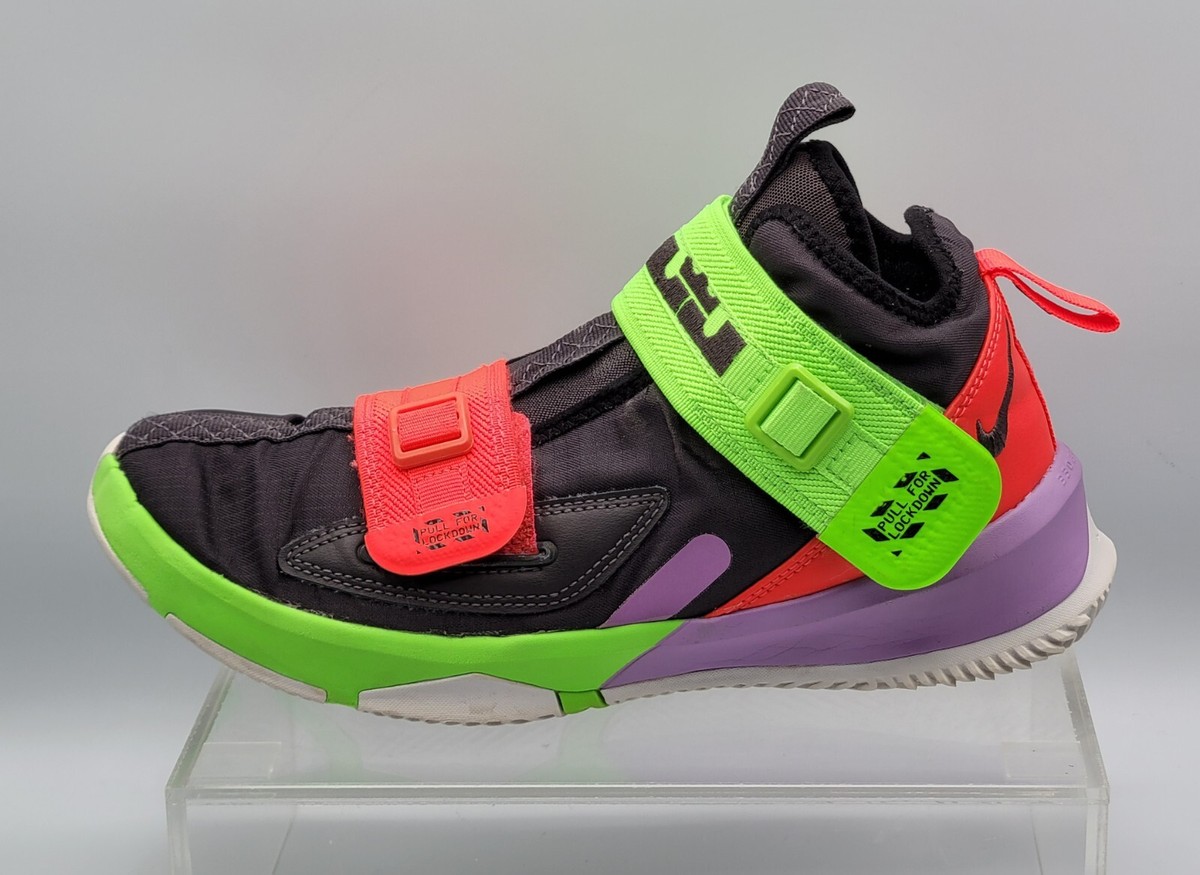 Nike LeBron Soldier 13 GS 'Thunder Grey Crimson Green