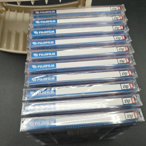 FujiFilm ZIP Disks 100MB 10 Pack NEW Sealed with Storage Case Color Coded - Picture 11 of 12