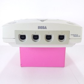 Sega Dreamcast Does Not Read Disc For Parts/Repair w/2 Controllers + Turns On